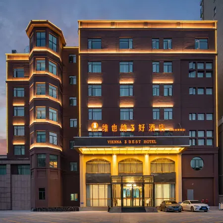 Vienna 3 Best Hotel (Huainan Fengtai Fengcheng Avenue Gymnasium Branch)