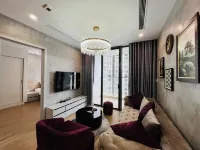Vinhomes SkyLake - Suzuki Home Luxury Apartment - Infinity Pools