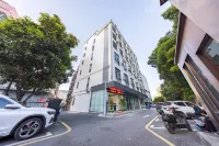 海仕登（深圳大運中心體育館大運中心地鐵站店） 鄰近深圳大運中心-體育館的酒店