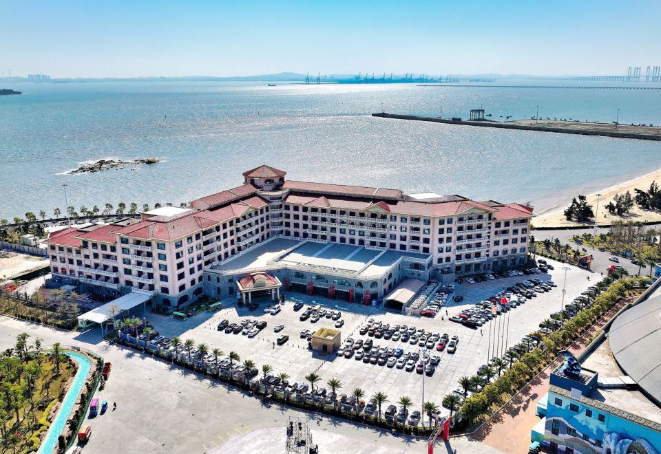 hotel overview picture