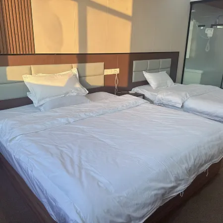 Kelman Hotel