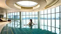 Altira Macau - Pools