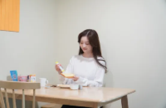 Near Seongsu · Safe Female Stay (3min from Subway)