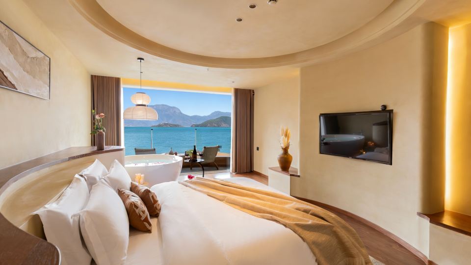 Lugu Lake Luzhixu Hotel (Sanjiacun Wharf Store)