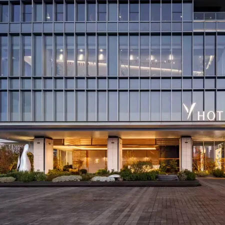 Y Hotel