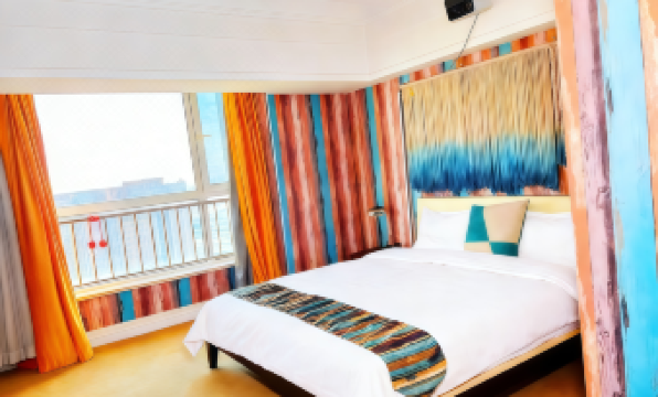 Boyun Shangpin Hotel (Jingkai Wanda Plaza High Speed Rail Station)