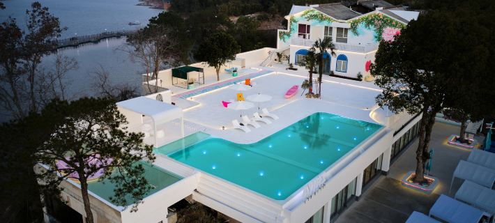 Warm Island Zhiya Art Hotel, Qiandao Lake Hotel a Chun'an