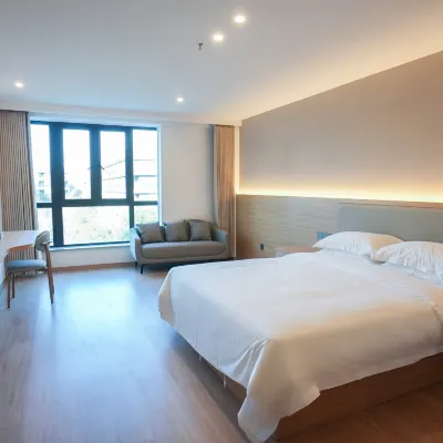 KANG BO HOTEL โรงแรมใกล้สถานีโทลู