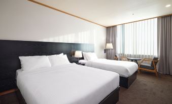 Queenvell Hotel - Housity