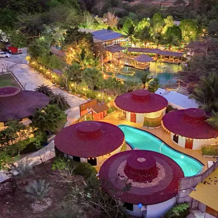 BaanraiPranburi Resort
