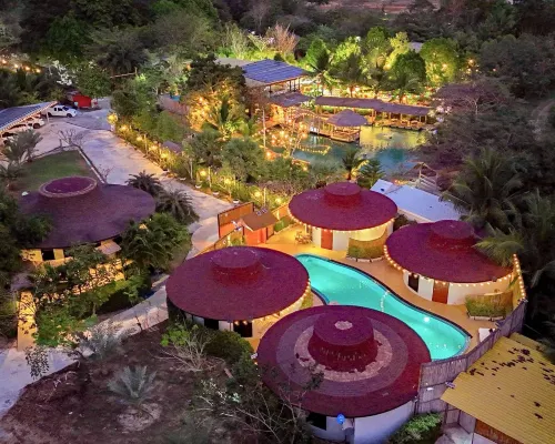 บ้านไร่ปราณบุรีรีสอร์ท โรงแรมในอำเภอ ปราณบุรี