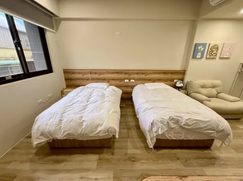 Hometime B&B (Close to the airport)