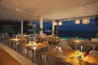 Trogon's Perch Clifftop Oceanfront Resort - breakfast