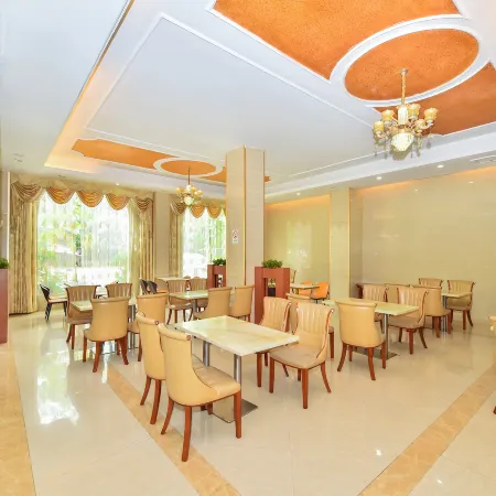 Dongxing Dongyi Hotel (Beilun Avenue Port)