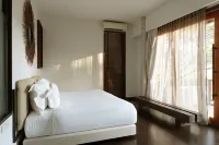 บริบท พูล รีสอร์ท