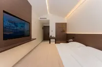 Shanhai Time Hotel (Beidaihe Laohushi Sea Park Branch) - С бассейном