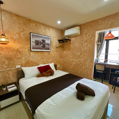 Flower homestay Hotels near Long Bien Railway Station