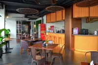 Mooz Hotel Surabaya