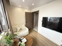 Jizu Mountain Sunrise Viewing Lingshan Yunqi Homestay (Jinding Temple)