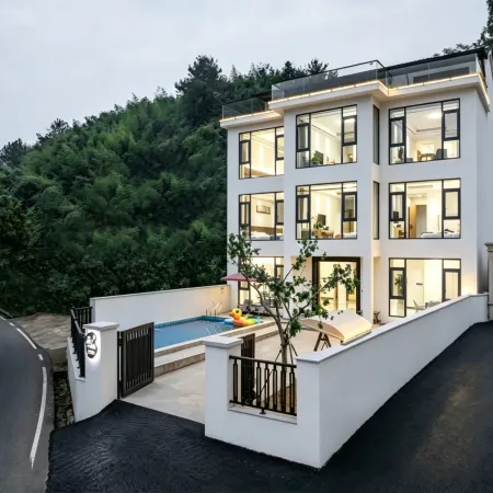Anji Shiqi Homestay (Hello Kitty Park)