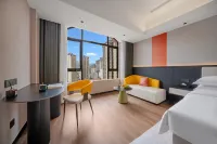 Weilai Smart E-sports Cinema Hotel