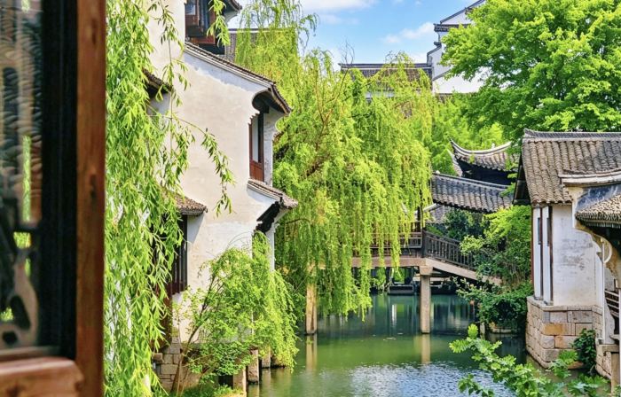 Yanguan Chaolezhicheng Old Town Hotel