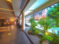 Shanyinjian Hotel (Huadeng Square Branch) - parking