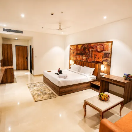 The Grand Icon Hotel