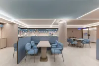 漢庭飯店（北京隆福寺東四地鐵站店） - 2 星級
