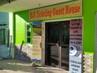 MJR Ticketing Guest House - Homestays