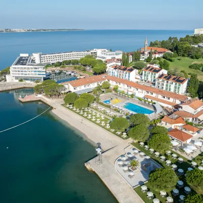 Hotel Vile Park Hotels near Museum of Underwater Activities