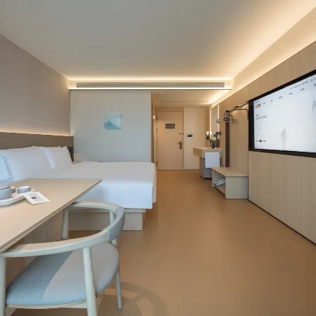 Ji Hotel (Xiamen Xinglinwan Joy City Sea View)