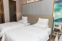 南京九號湯泉生活館 - ที่มีบาร์