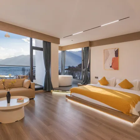 Dali Manyue · Twelve Su Scenic Apartment (Erhai Lake)