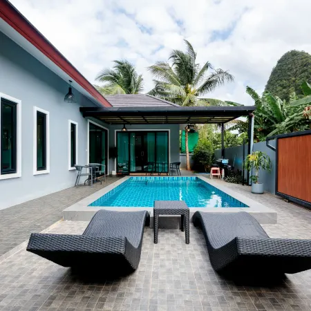Loma Pool Villa