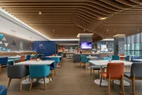 ฮอลิเดย์ อินน์ เอ็กซ์เพรส จูไห่ กงเป่ย บาย IHG - พร้อมอาหารเช้า