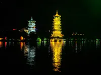 Yilong Ruiyun Hotel (the Mixc branch of Guilin Railway Station) - Mountain view