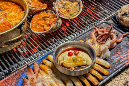 无桥洞海鲜烧烤(总店)