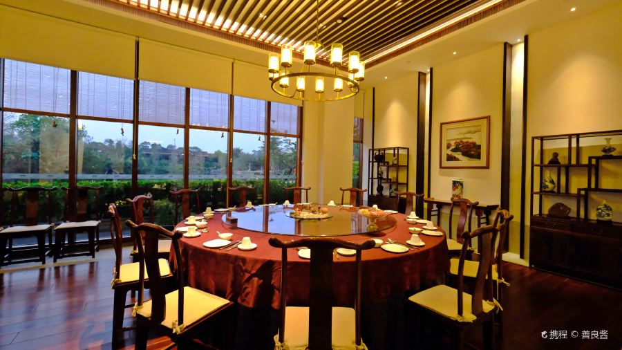 禅泉度假酒店中餐厅
