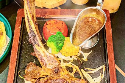 榮鑫港式茶餐廳