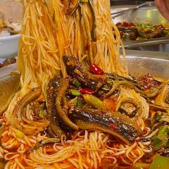 LIN JIANG SHAN SI User Photo