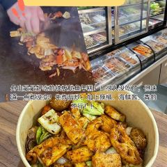JIU BAI WAN MA MA CAI REN MIN NA LU DIAN User Photo