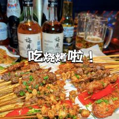 品岁月疯狂烧烤(欢乐海岸店) User Photo