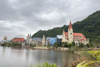 英德奥园希尔顿逸林度假酒店