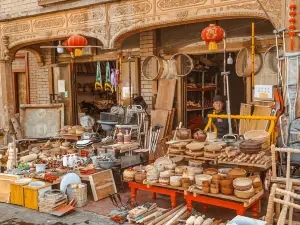 Kazanchi Street in the Old City Scenic Area
