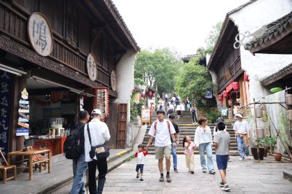 常溧麵館（嘉豐店）