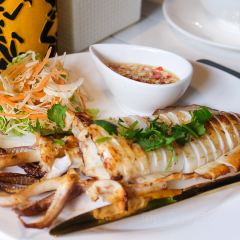 Oasis Bar & Restaurant User Photo