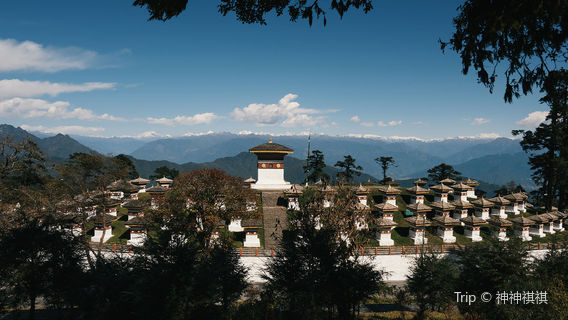 Wangditse Lhakhang དབང་འདུས་རྩེ་ལྷ་ཁང་།