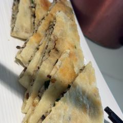吴记百家·千峡湖鱼头时尚餐厅(石门小区店) 여행 사진
