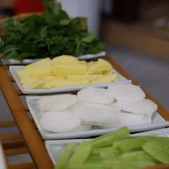 沈记酸菜牛肉火锅店 User Photo